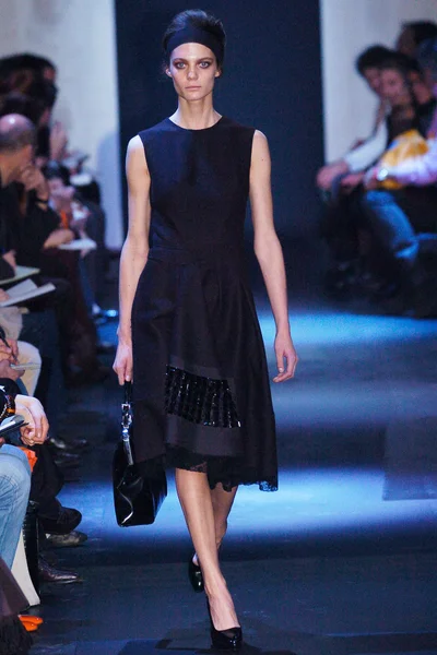 Look 9